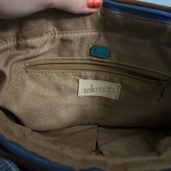 Sakroots Tan Y2K “Peace” Bag with Seahorse Accent - Picture 4 of 5